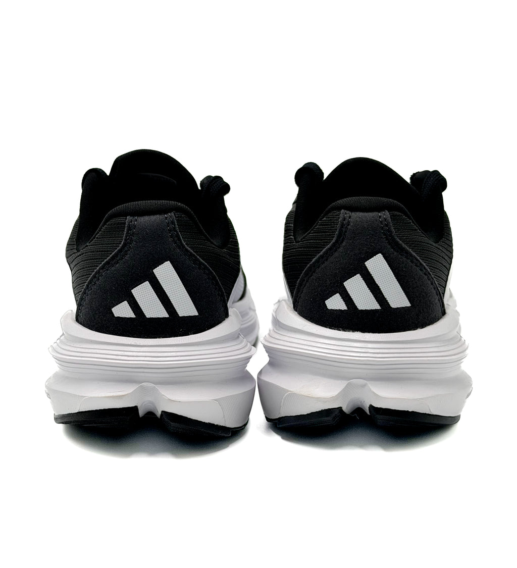 ADIDAS QUESTAR 3