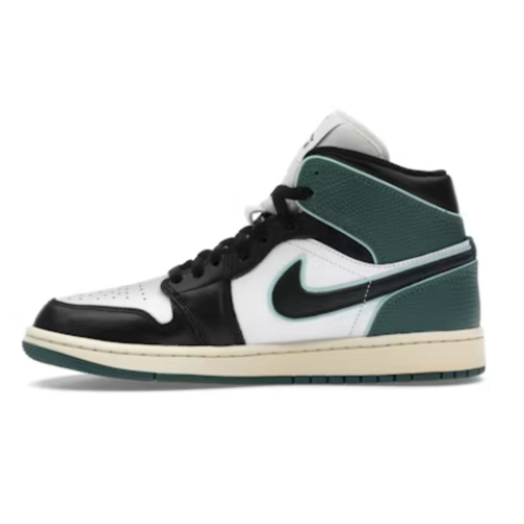 Nike Air Jordan 1 Mid WMNS