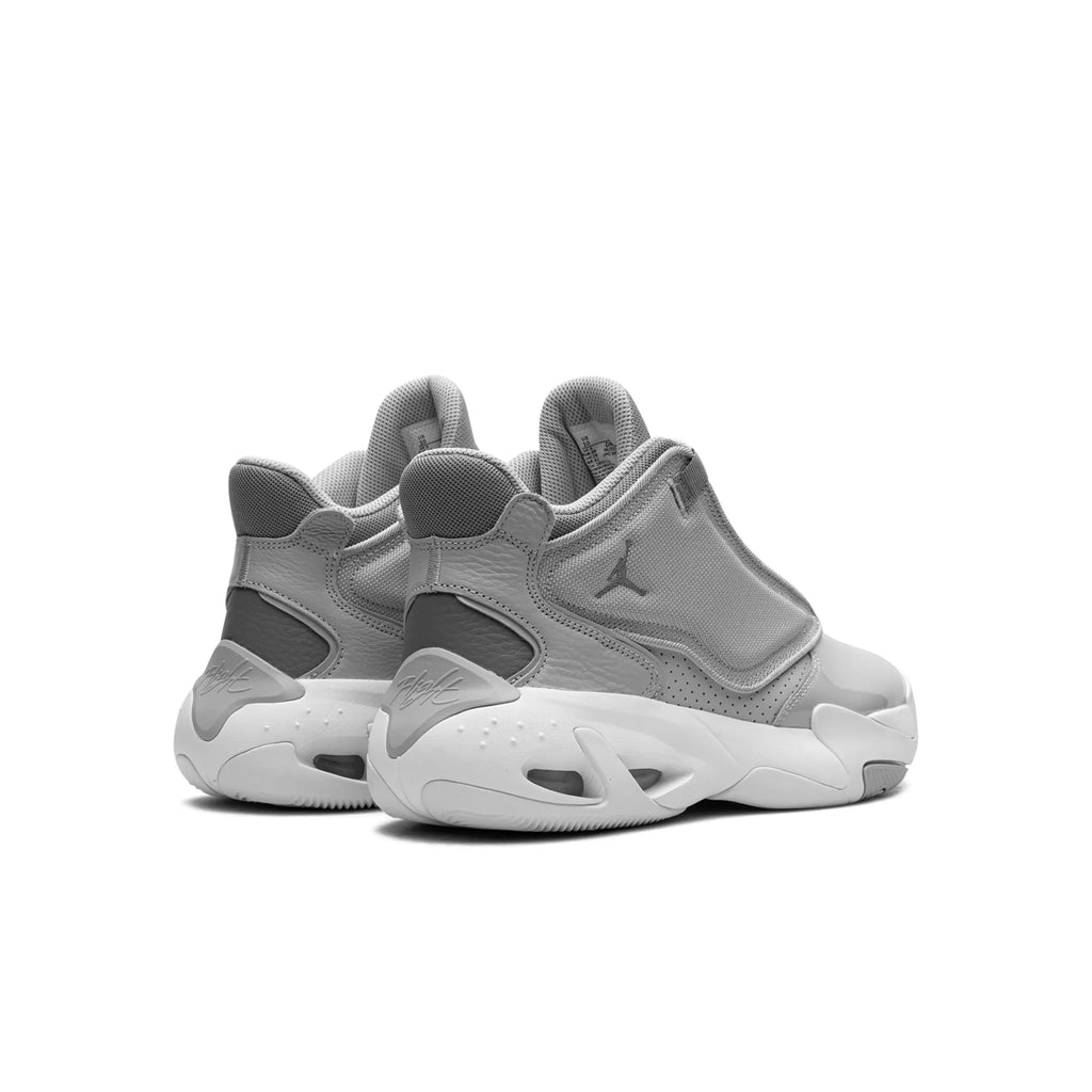 JORDAN MAX AURA 4 GS