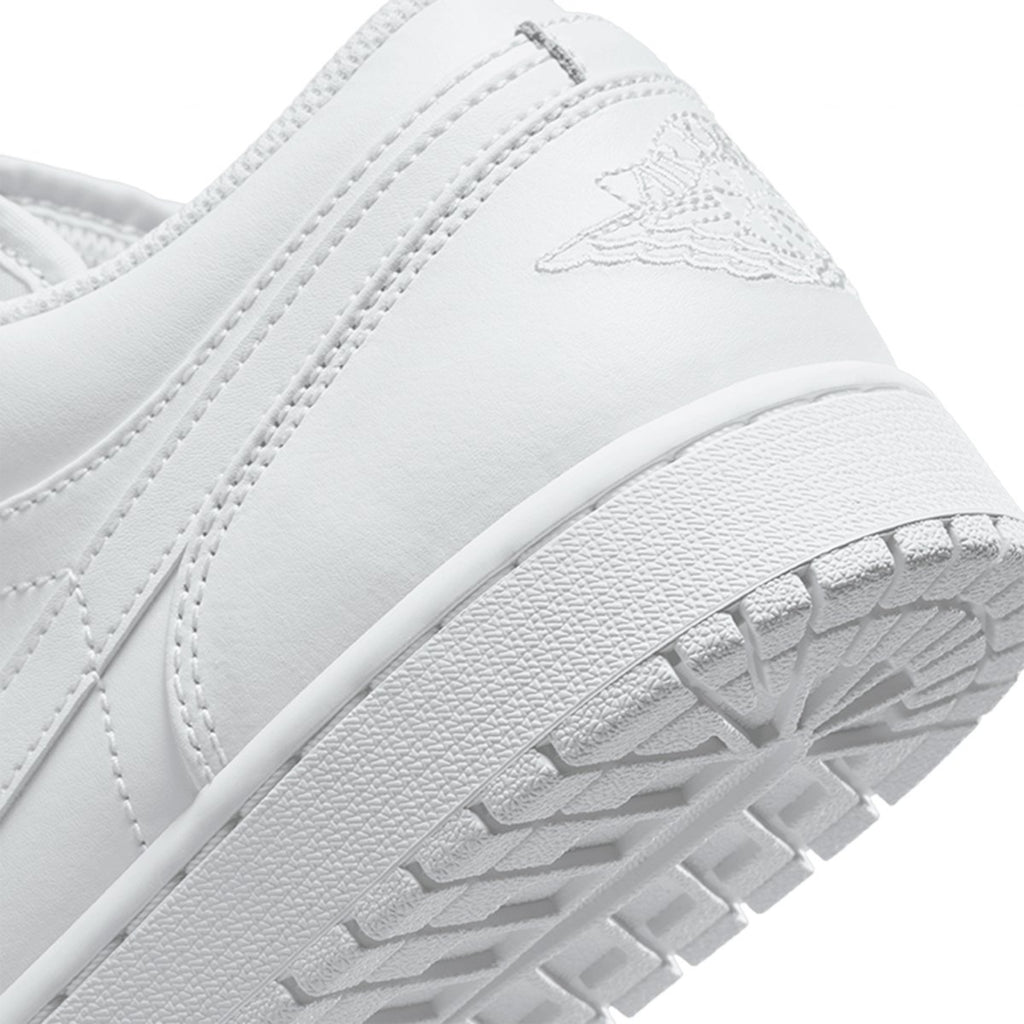 NIKE AIR JORDAN 1 LOW