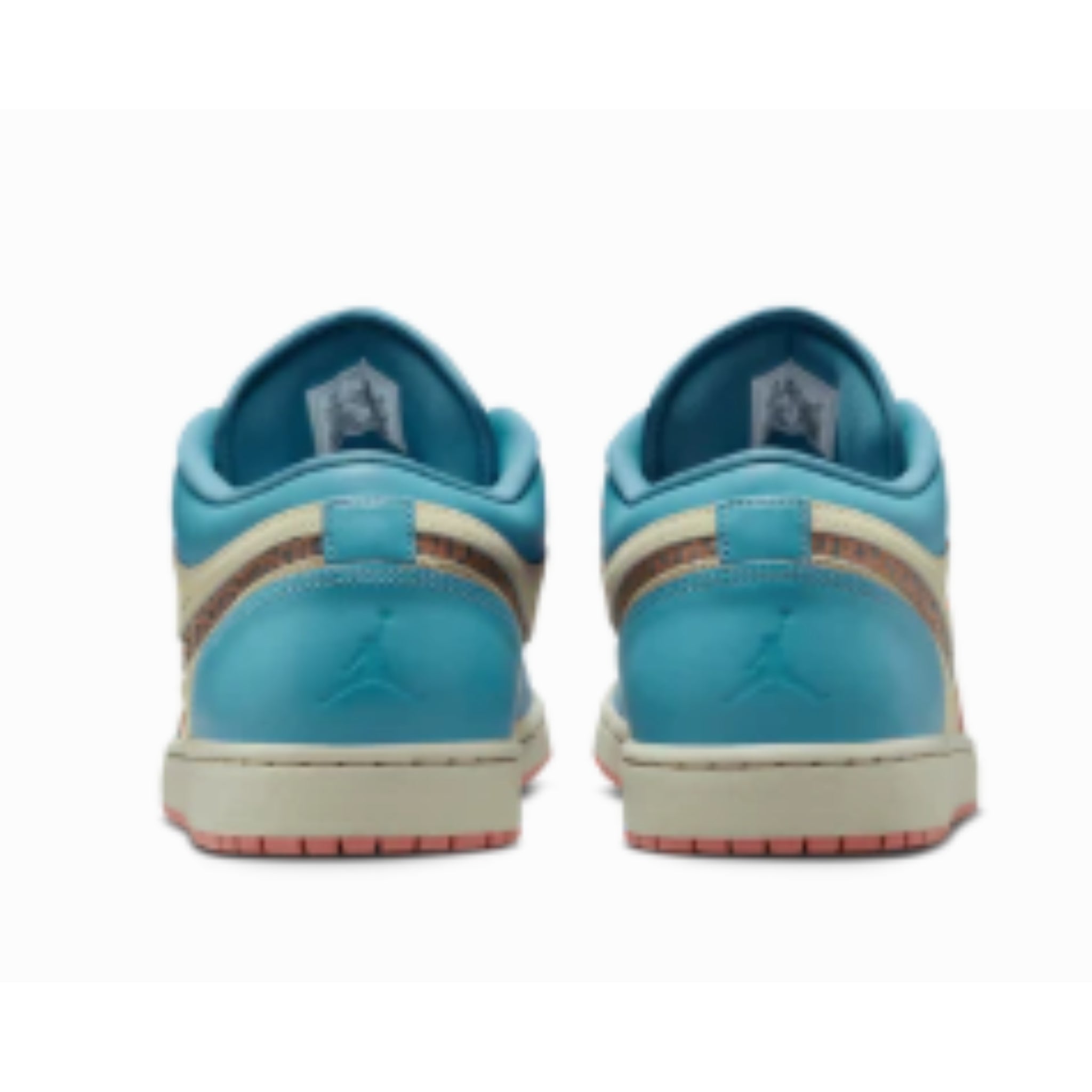 AIR JORDAN LOW "SOMOS ETERNOS"