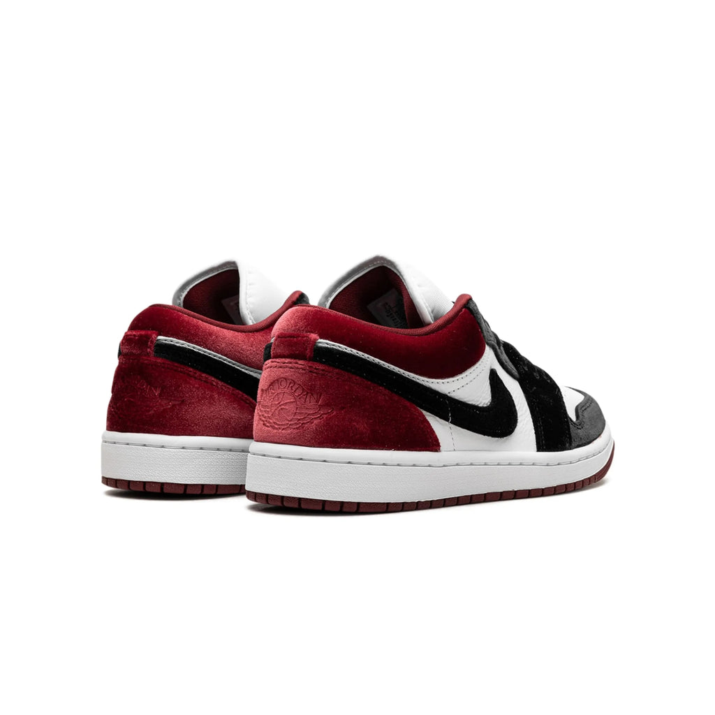 WMNS AIR JORDAN 1 LOW SE