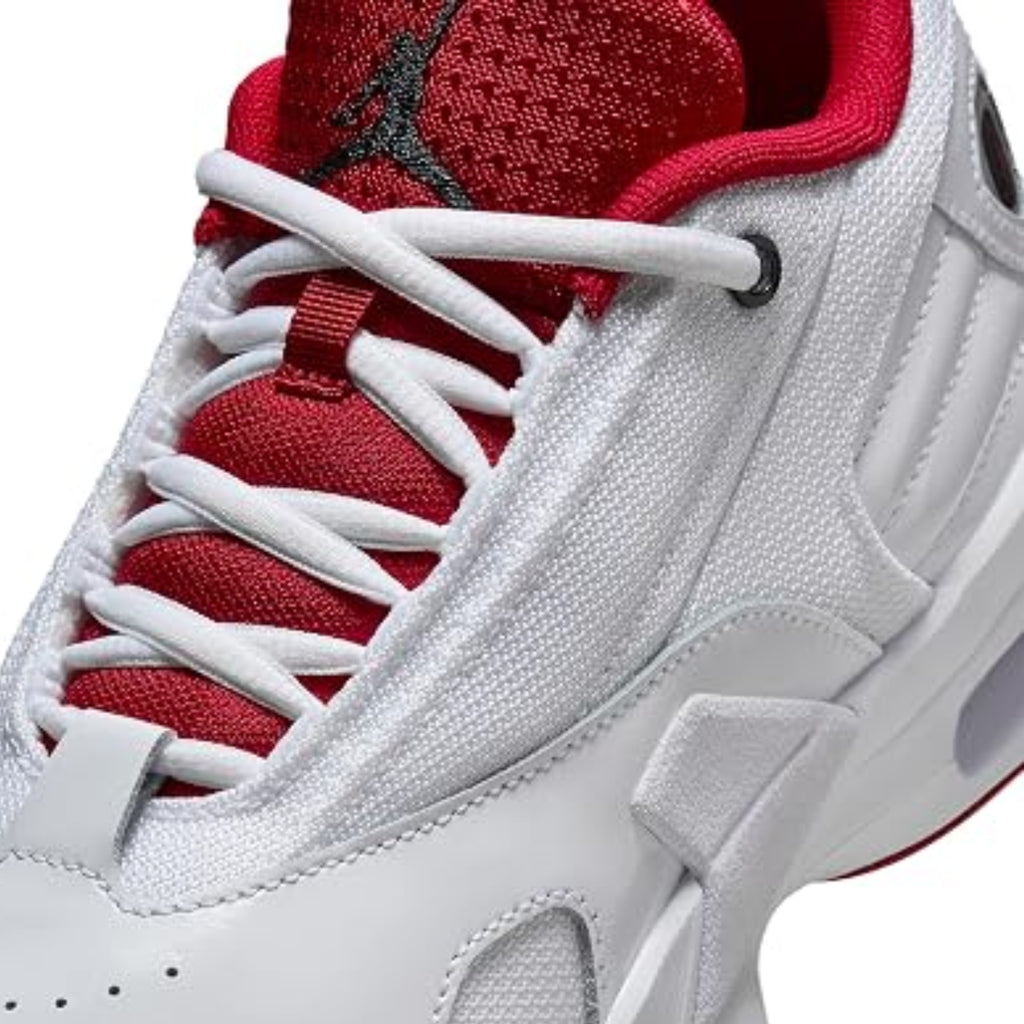 NIKE JORDAN MAX AURA 6