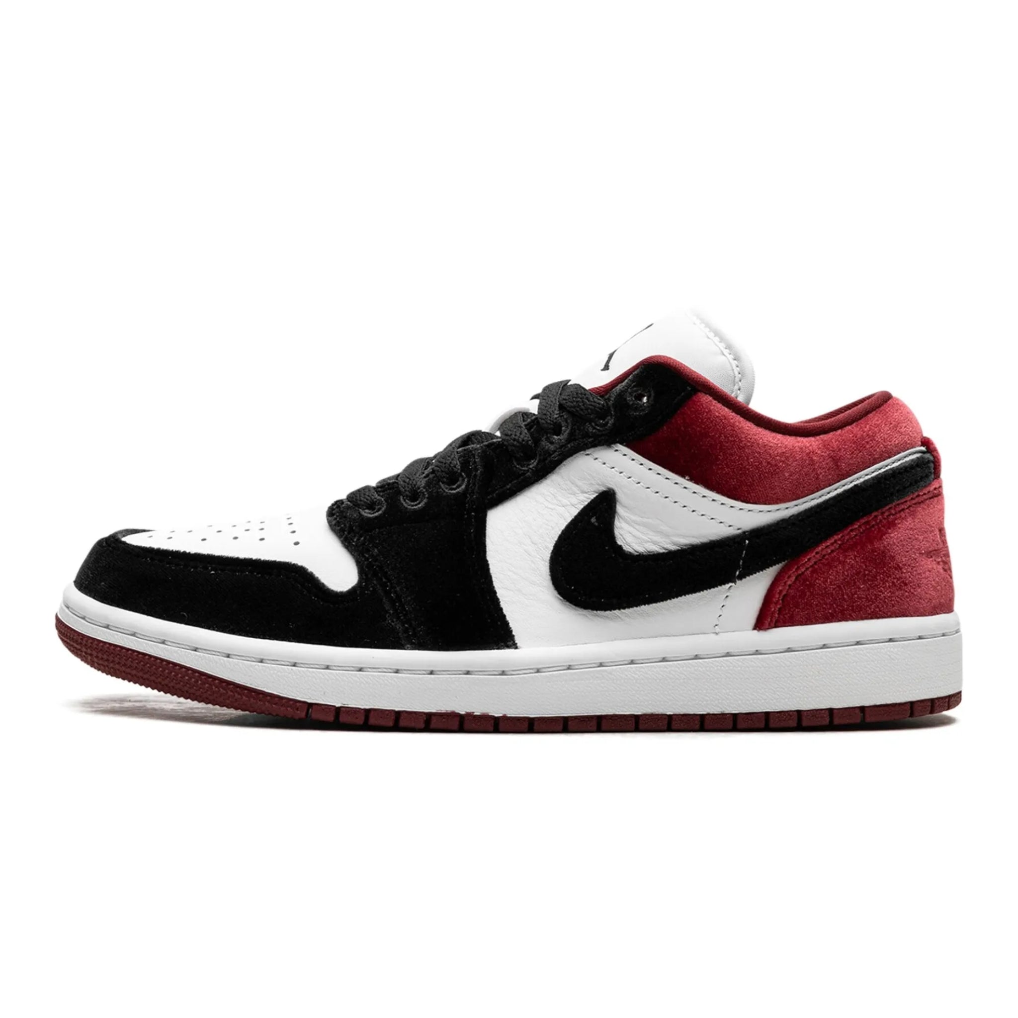 WMNS AIR JORDAN 1 LOW SE