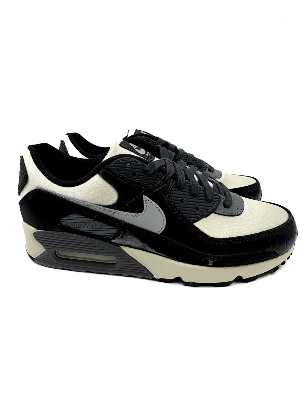 Nike Air Max 90 – Black & Cream Edition