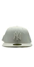 Gorra Negra Lisa Yankees