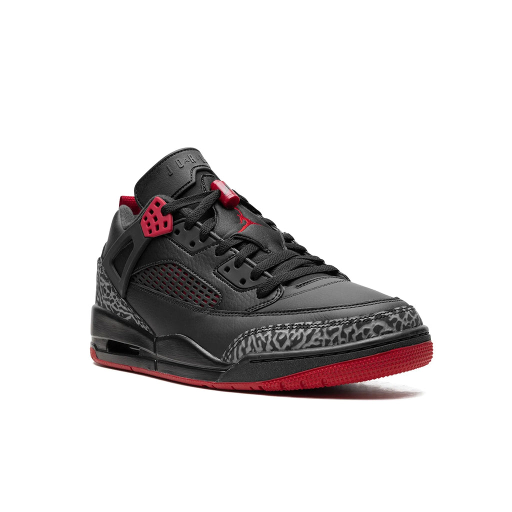 Jordan Spizike Low