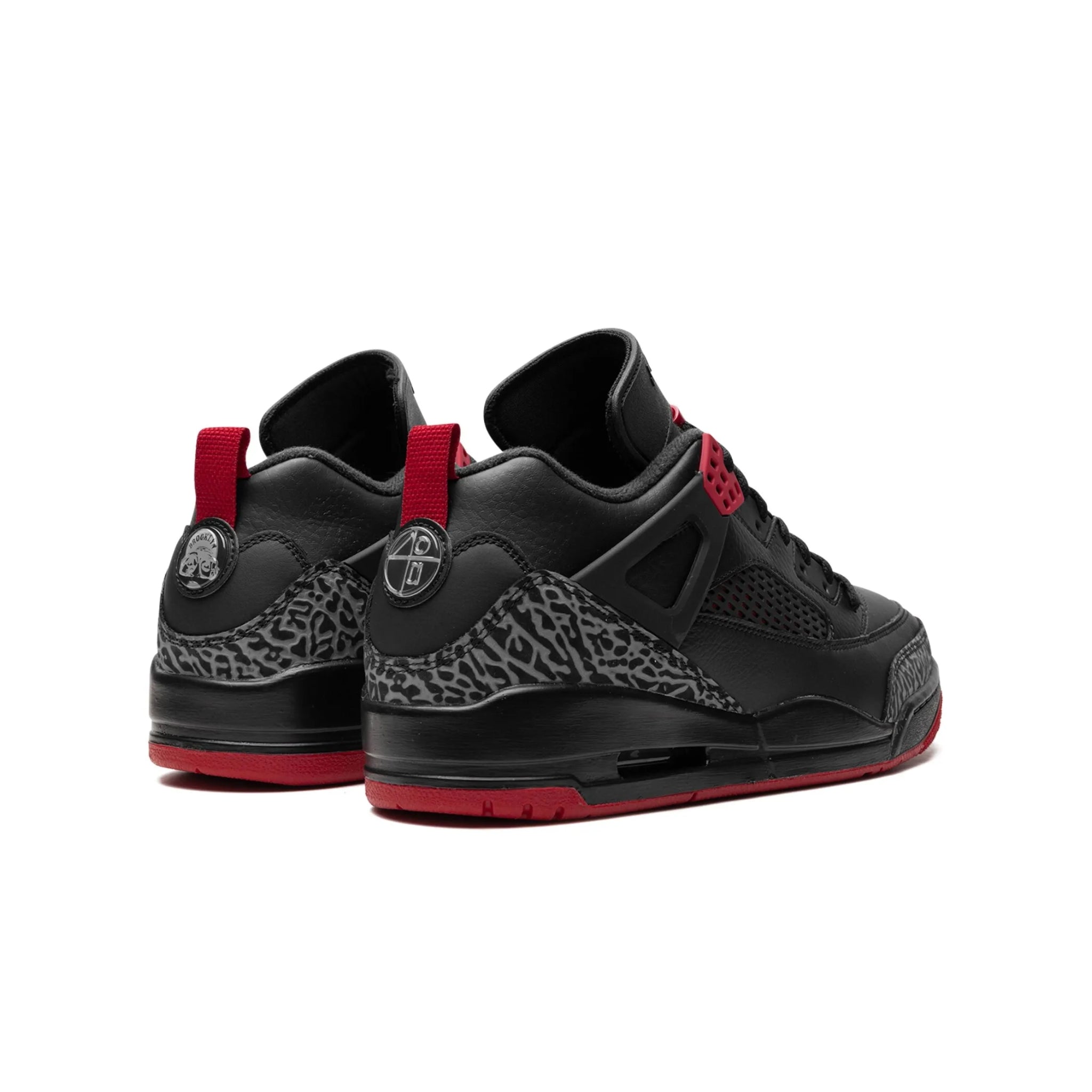 Jordan Spizike Low