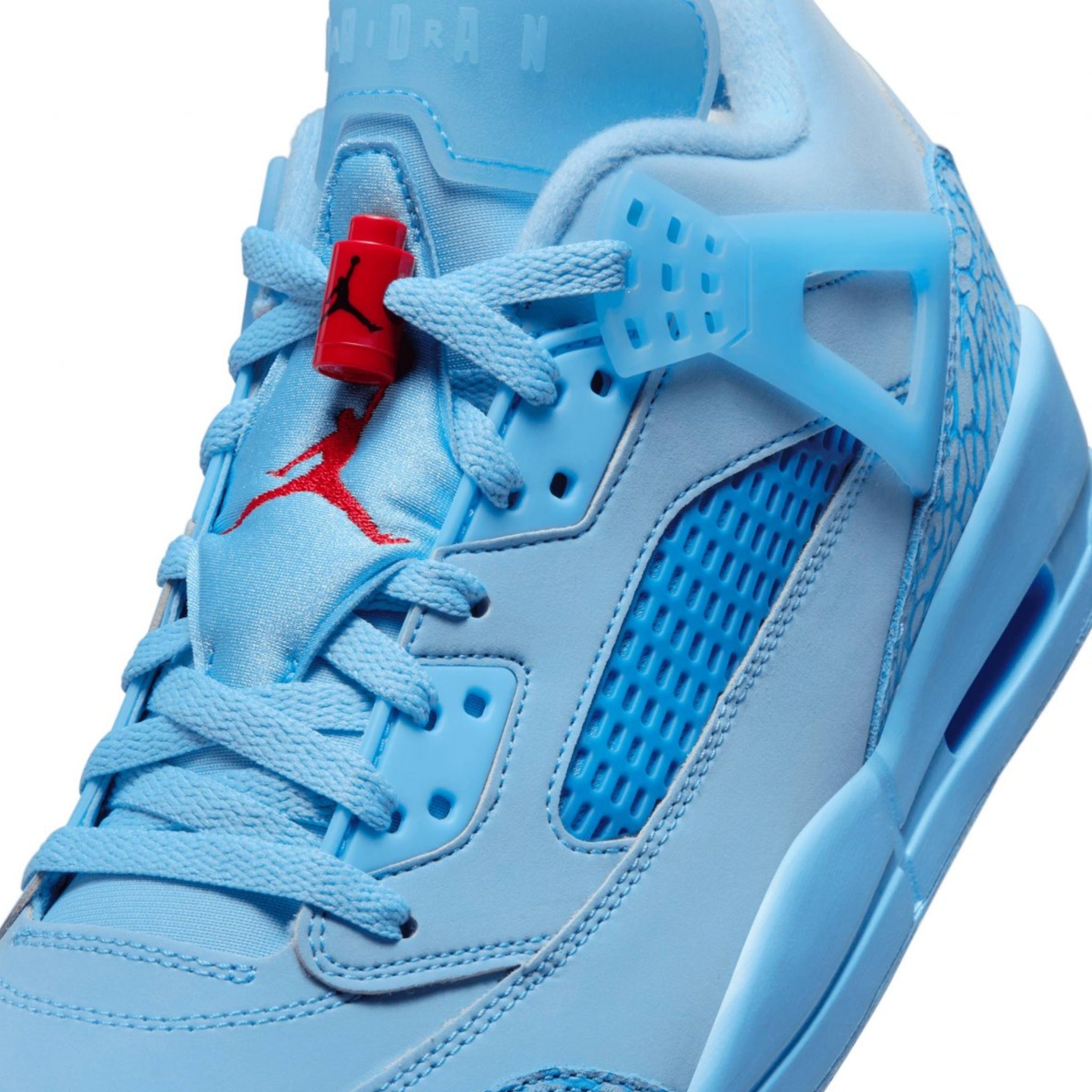 Jordan Spizike Low