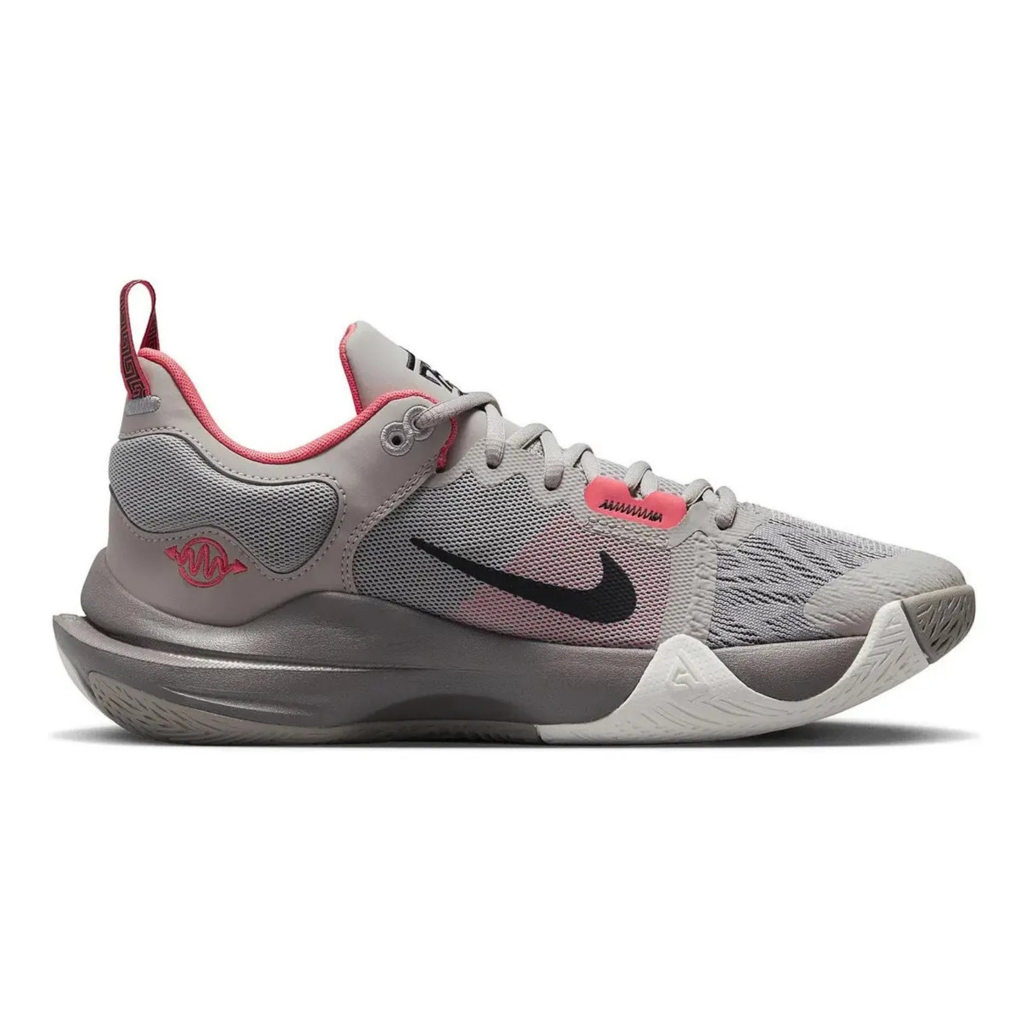 Nike Giannis Immortality 2