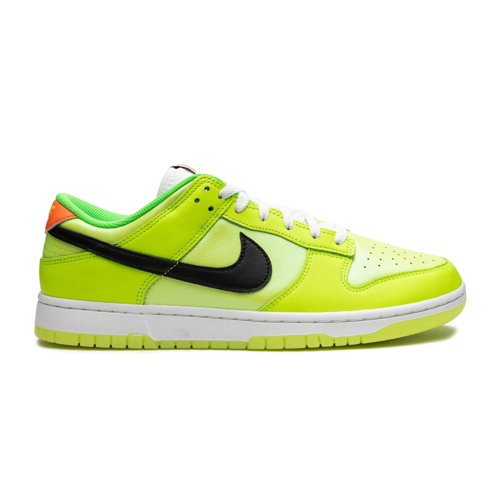 Nike Dunk Low SE