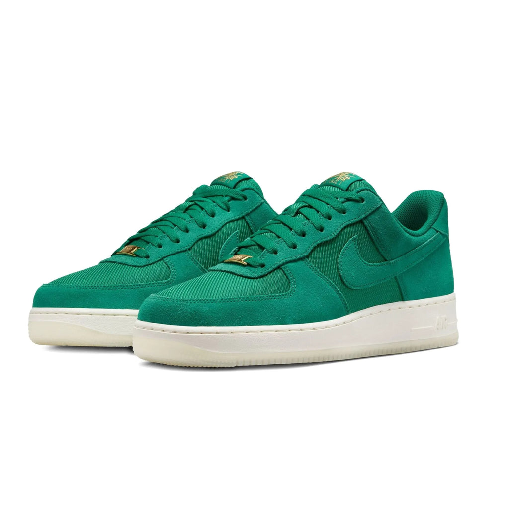 Nike Air Force 1 '07 LV8
