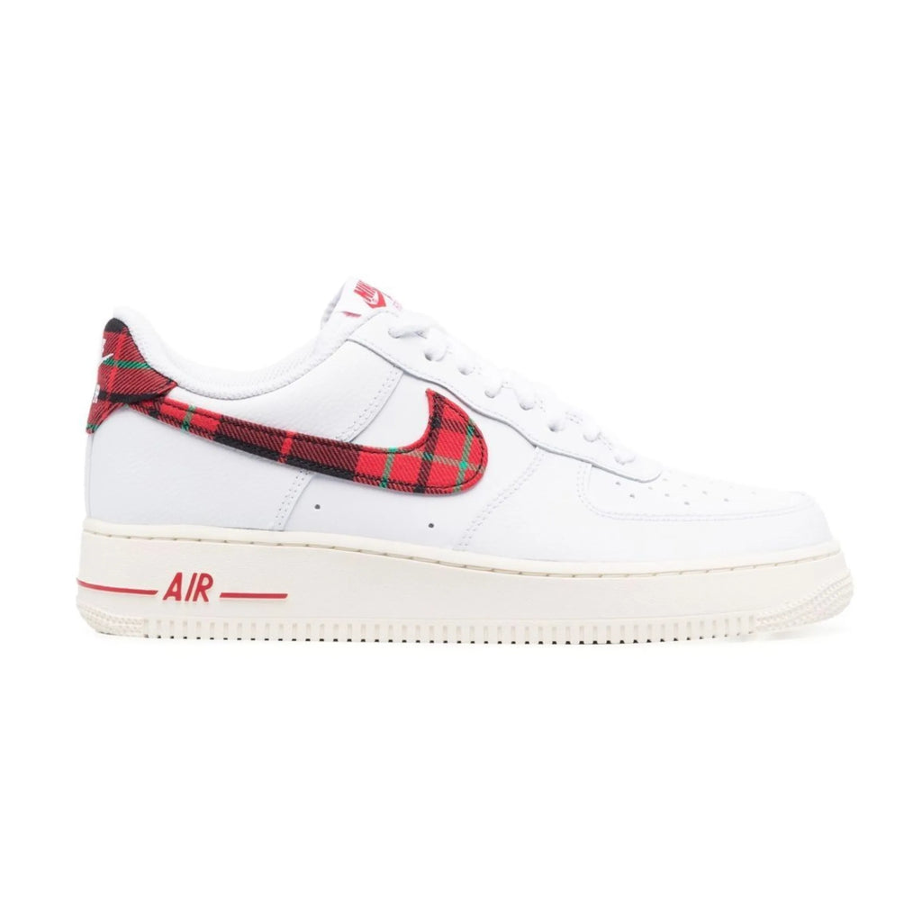 Nike Air Force 1 '07 LV8