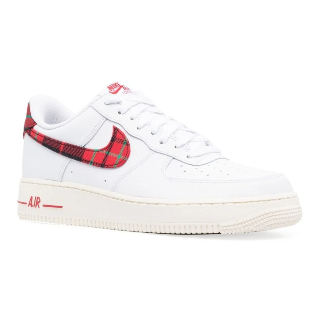 Nike Air Force 1 '07 LV8