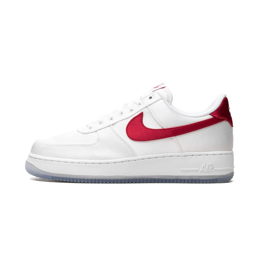 Nike Air Force 1 Low '07 ESS SNKR