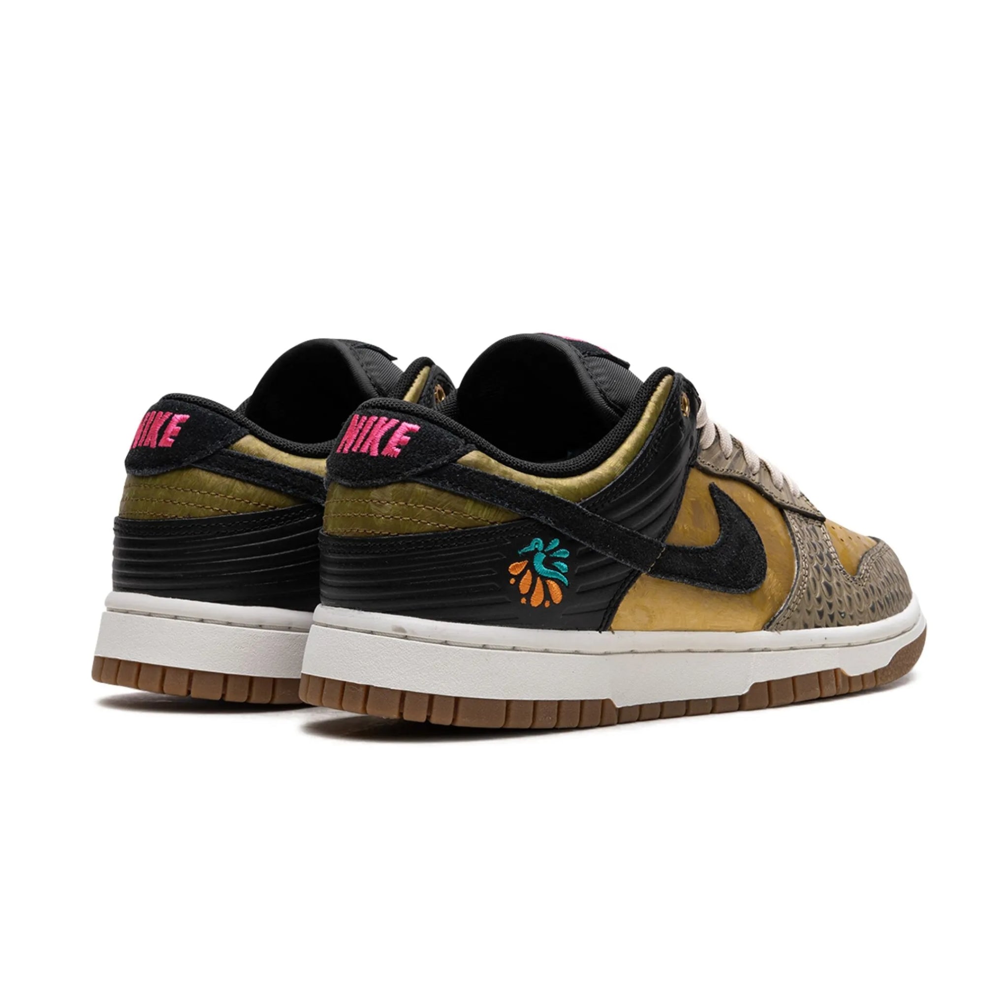 Nike Dunk Low PRM