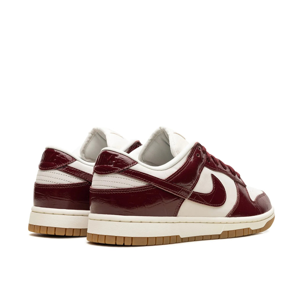 Nike Dunk Low LX