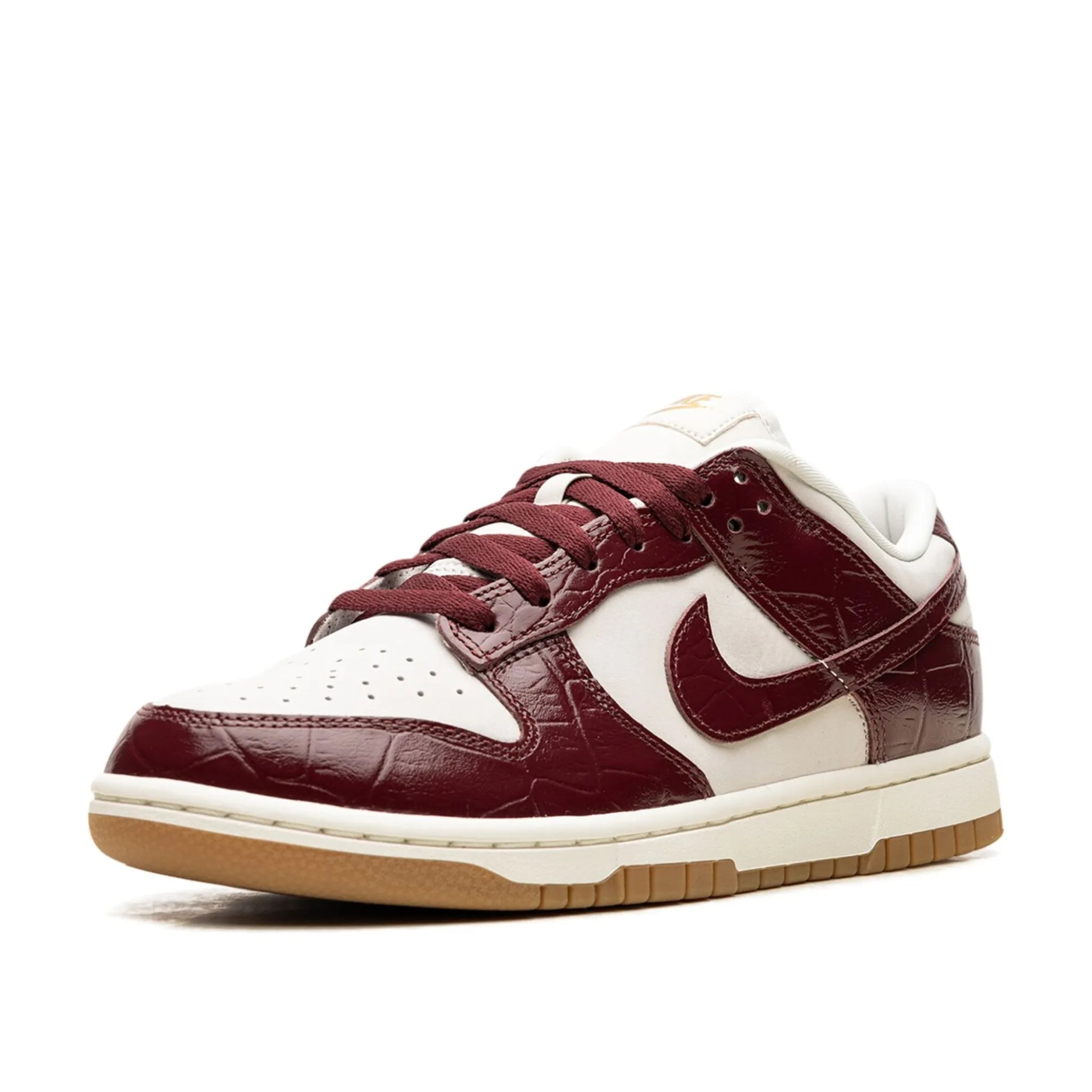 Nike Dunk Low LX