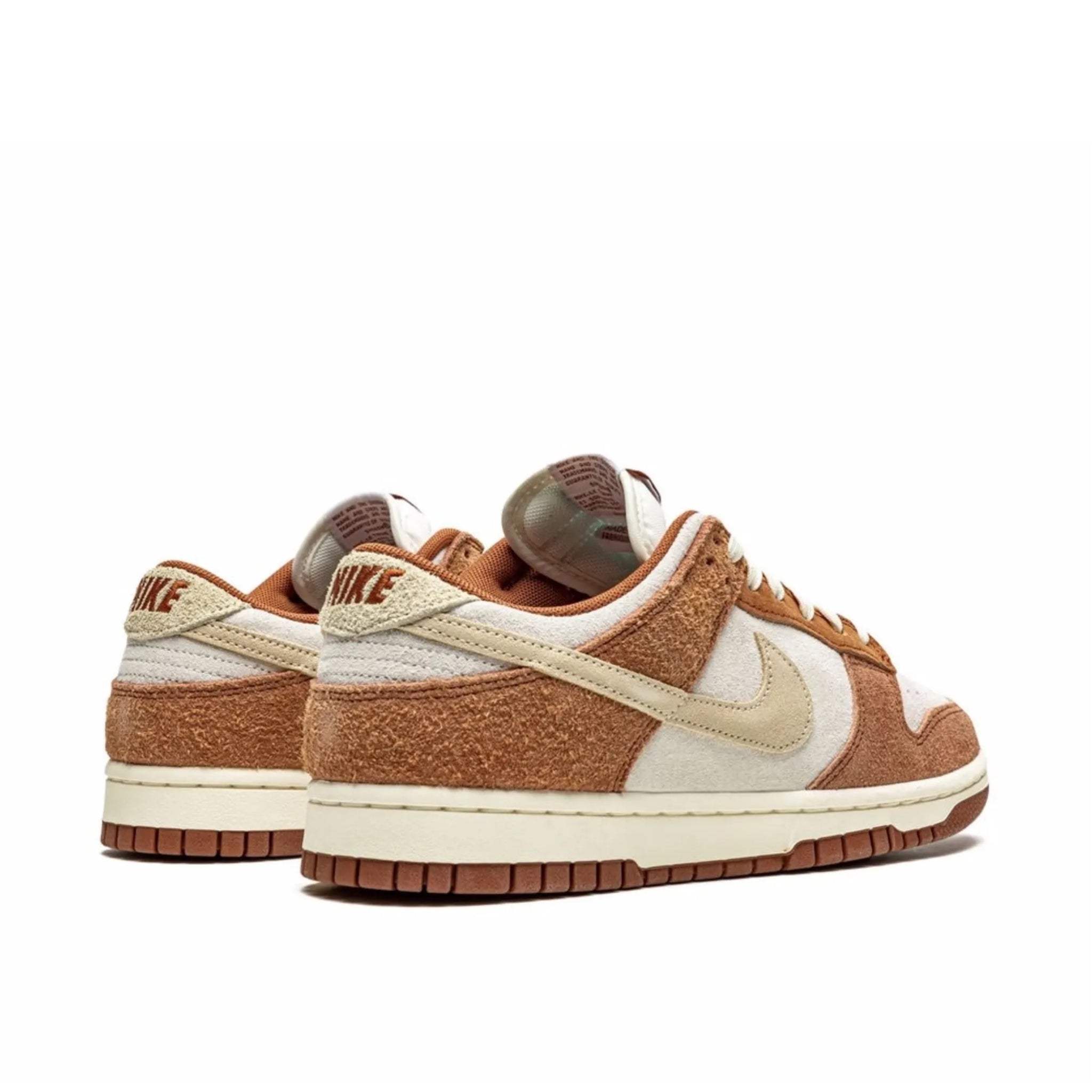 Nike Dunk Low PRM