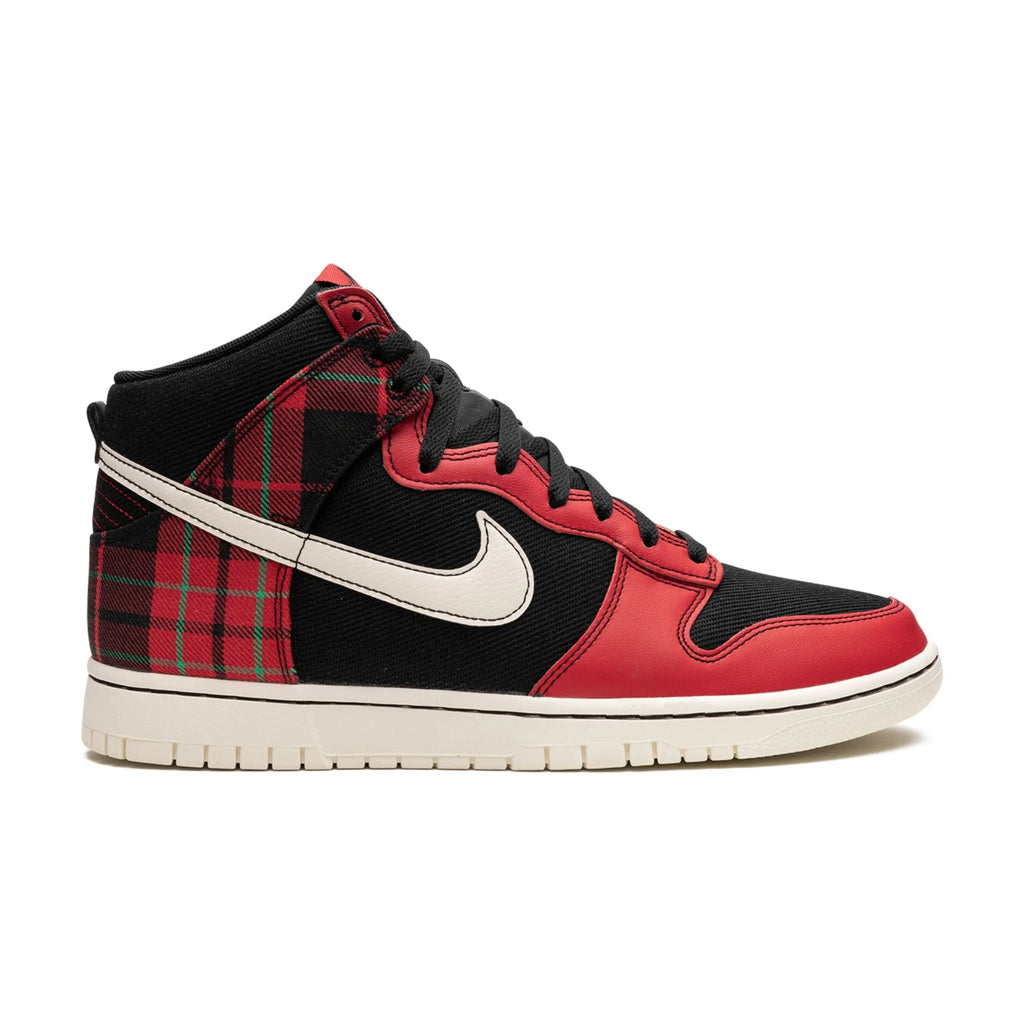 Nike Dunk HI SE