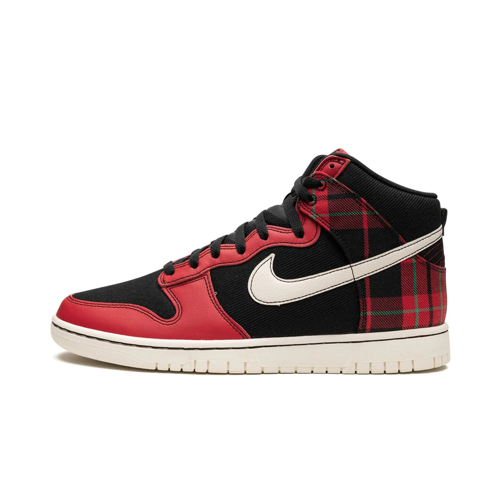 Nike Dunk HI SE